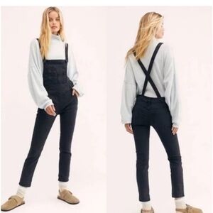 Free people black skinny overalls size 27